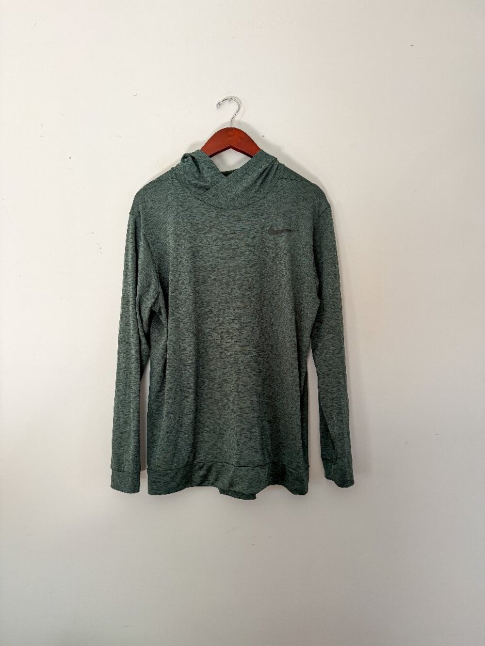 Nike Dri-FIT Green Hooded Long Sleeve Shirt Men's L